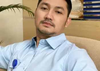 Profil dan Perjalanan Karier Angga Wijaya: Siapa Dia?