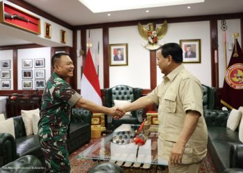 Dudung Dilantik Jadi Kepala KSP, Pastikan Program Prabowo Tuntas dan Cepat