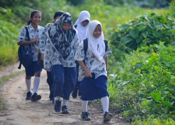 Jangan Hanya Siswa, Orang Tua Jogja Ajak Pejabat Jadi Pelopor Jalan Kaki dan Naik Bus